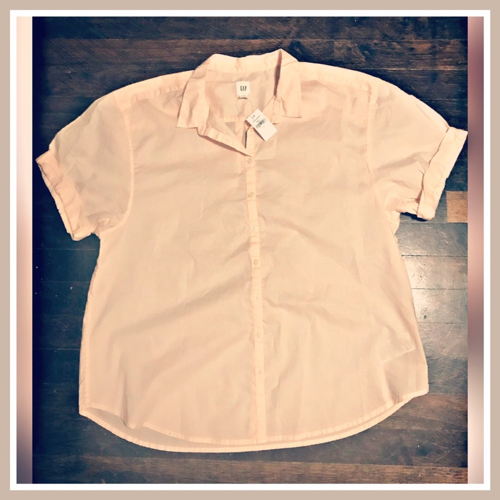 Gap Short Sleeve Button Up